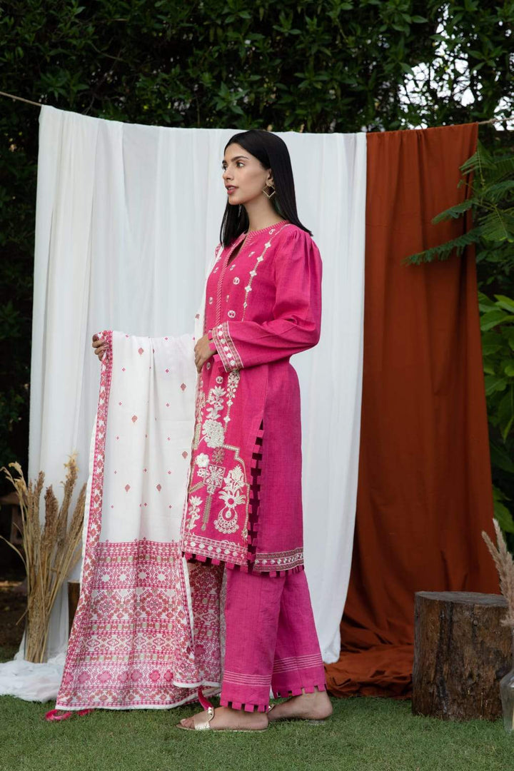 Zellbury- Embroidered Dobby Khaddar Shirt, Digital Printed Shawl & Embroidered Dobby Khaddar Trouser- Wuw21E30171