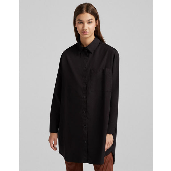 Bershka- Long-Sleeved Oversized Poplin Shirt