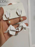 Shein- Acrylic Trendy Plant Women Dangle Earring Women Big white Petals Ginkgo Leaf Earrings Fashion