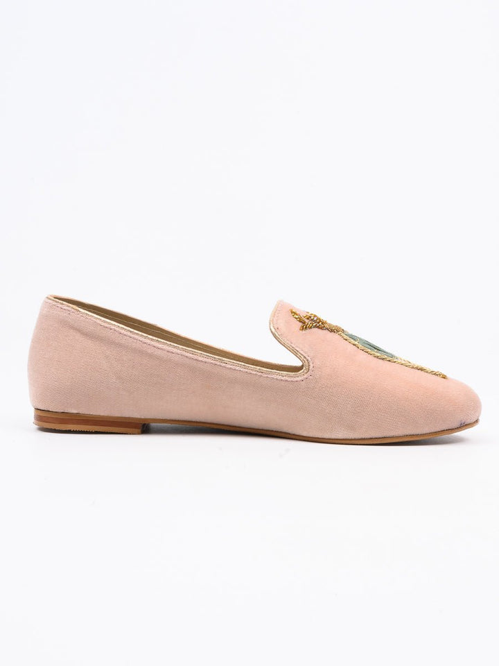 Toheed Ansari Tauheed Ansari Women Pink Suede Velvet Hand Crafted Pumps – Bagallery