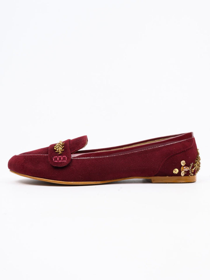 Tauheed Ansari Women Fancy Maroon Slightly Jeweled Velvet Pumps – Bagallery