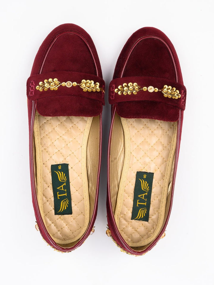 Tauheed Ansari Women Fancy Maroon Slightly Jeweled Velvet Pumps – Bagallery