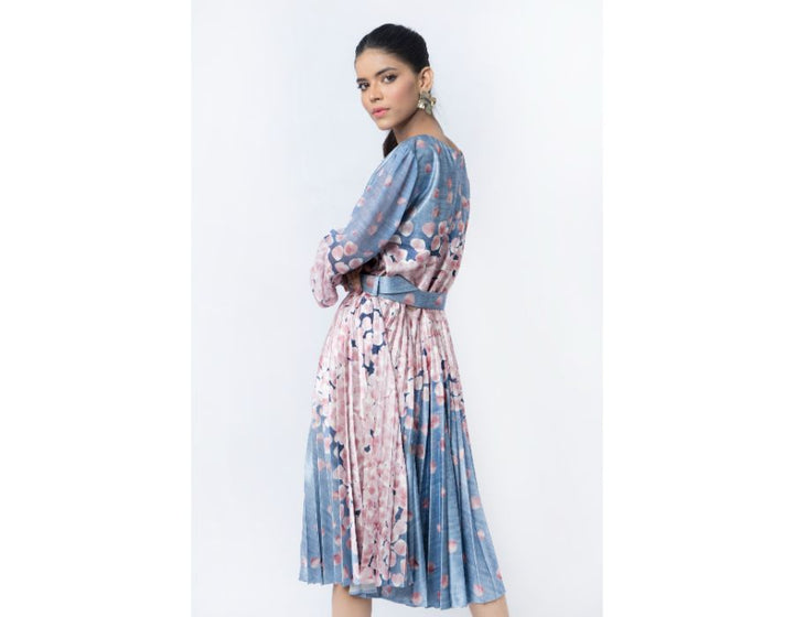 Sana Noor- Pink & Grey Western Cut Pleated Frock Zephyr