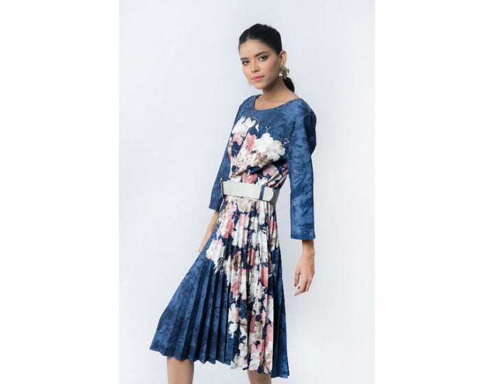 Sana Noor- Blueish Grey Western Cut Pleated Frock Euphoria