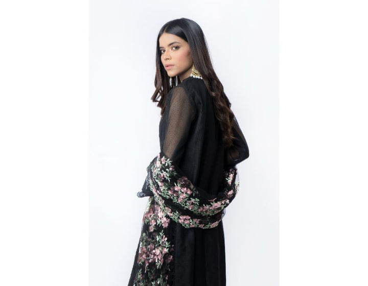 Sana Noor- Black Beauty Cotton Net Embroided 3 piece suit