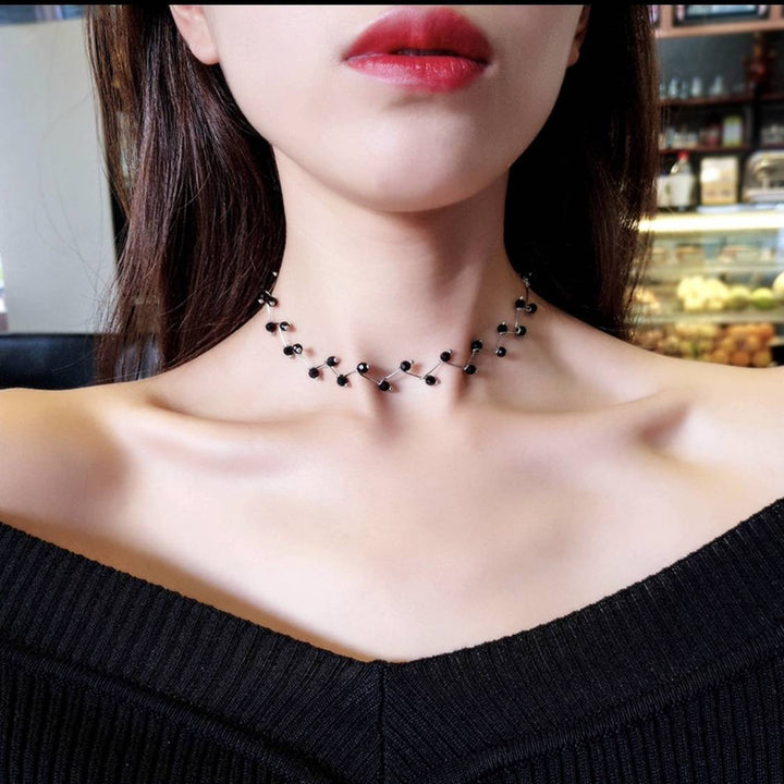 Garnet Lane Faux Pearl Chocker Black