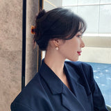 Shein- Fashion simple small gold hoop pearl earrings luxury ear jewelry for women