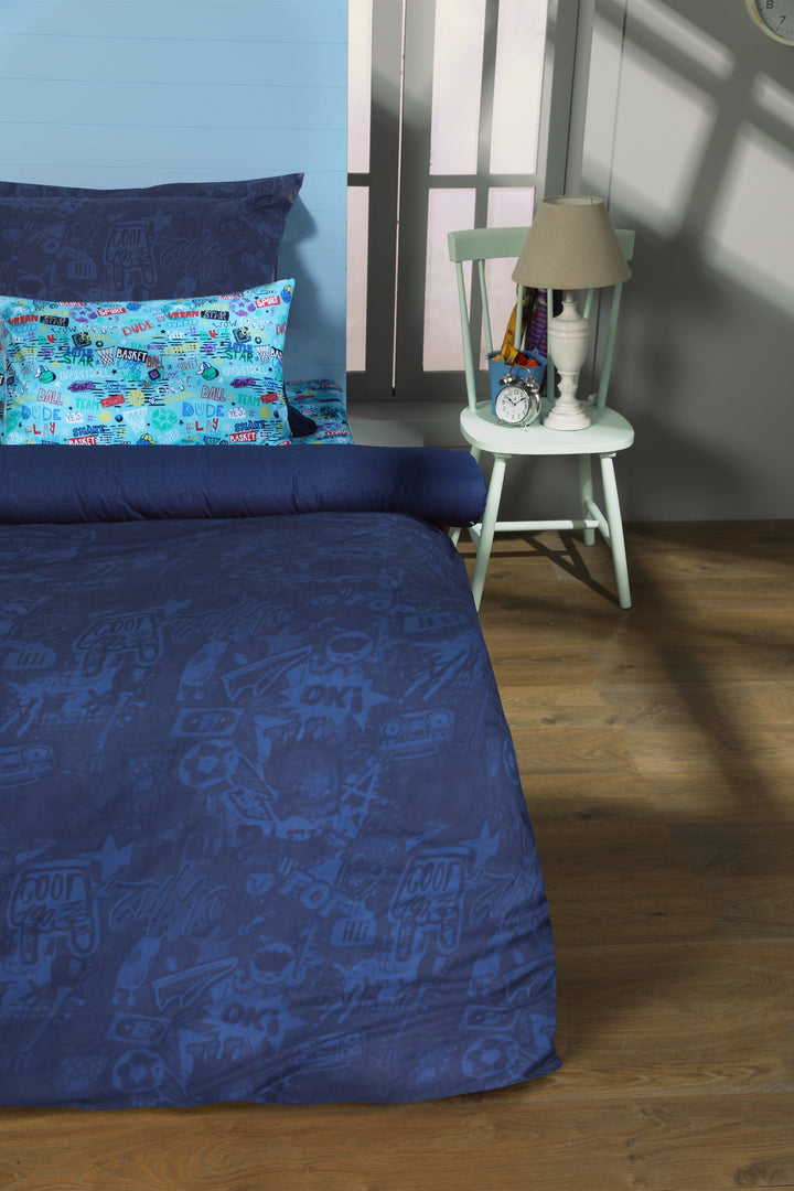 Sapphire Graffitti - Quilt Cover