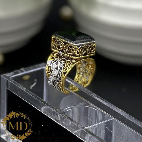 Medallion Dusk- Black Stone RING