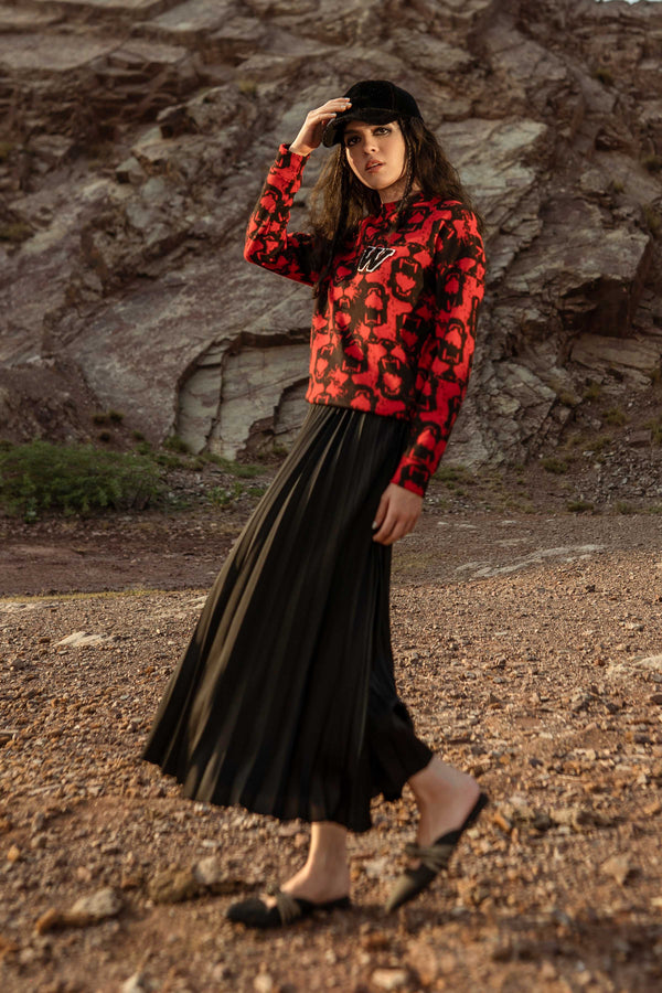 Sapphire Animal Print Sweatshirt Black & Red