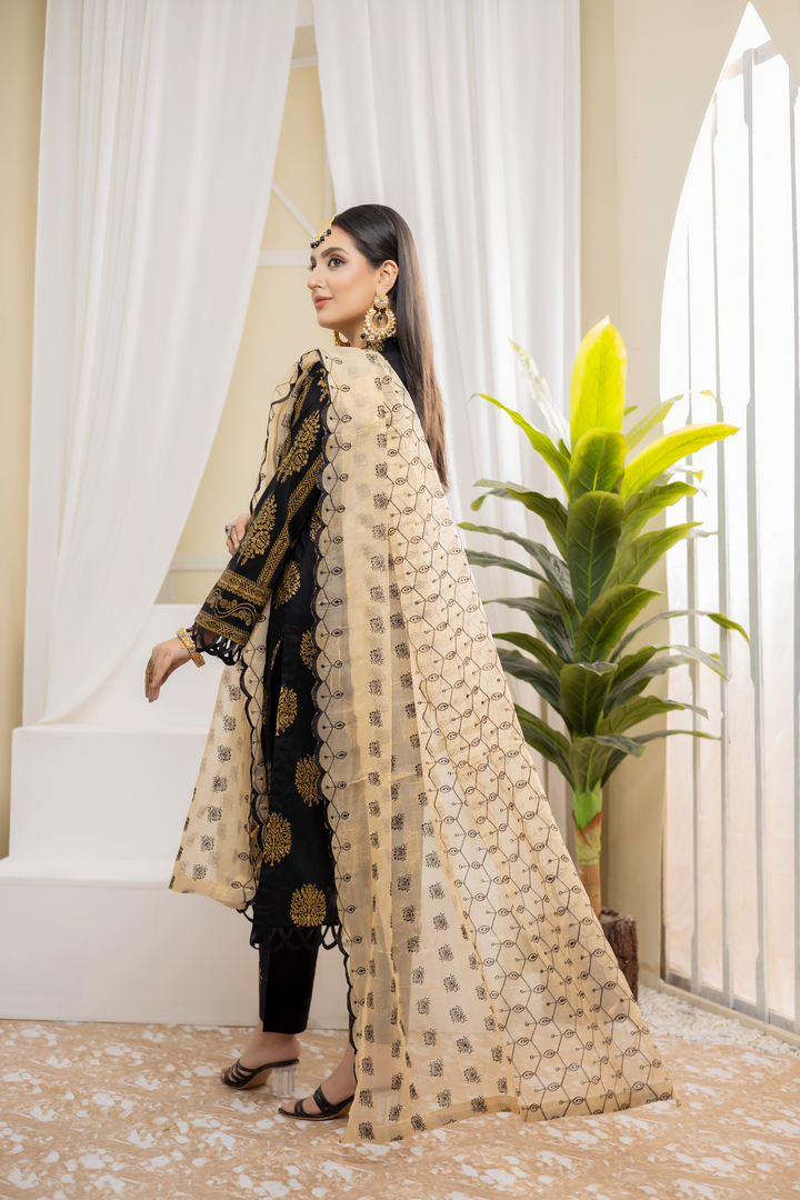 Pearla Lawn Gold Printed with Fancy Schiffli Dupatta PAR-003