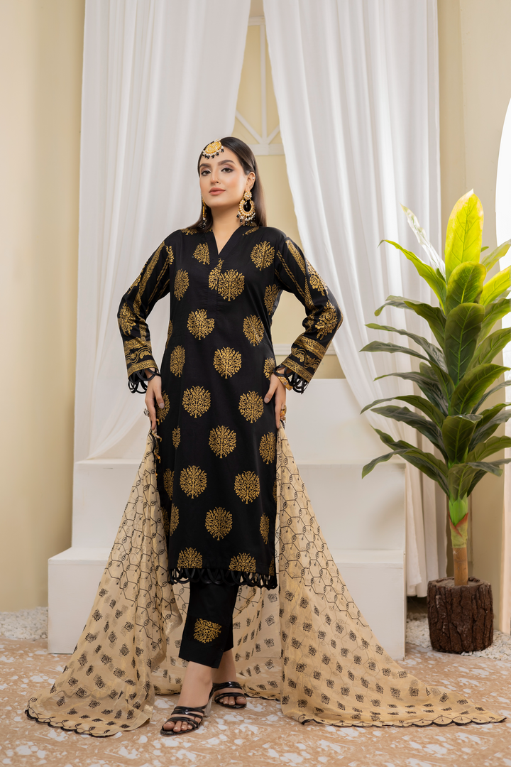 Pearla Lawn Gold Printed with Fancy Schiffli Dupatta PAR-003