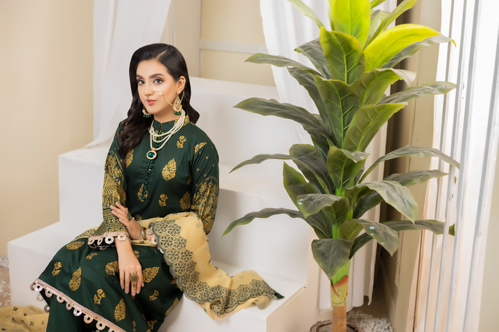 Pearla Lawn Gold Printed with Fancy Schiffli Dupatta PAR-005