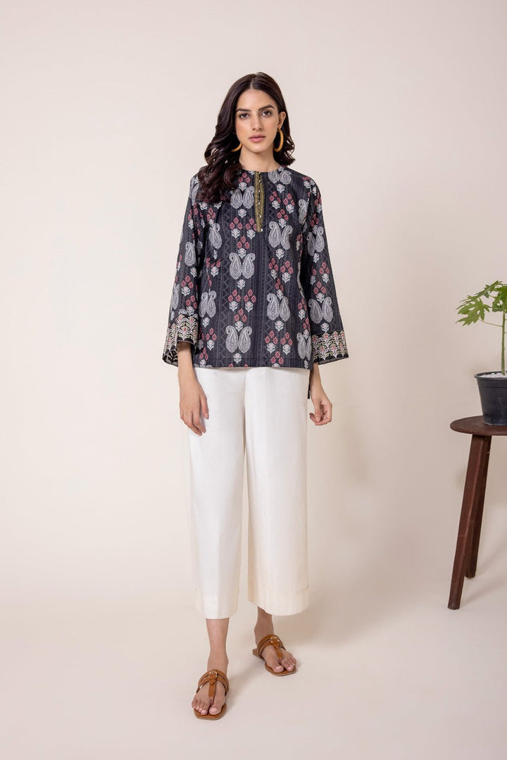 Sapphire-Embroidered Lawn Top