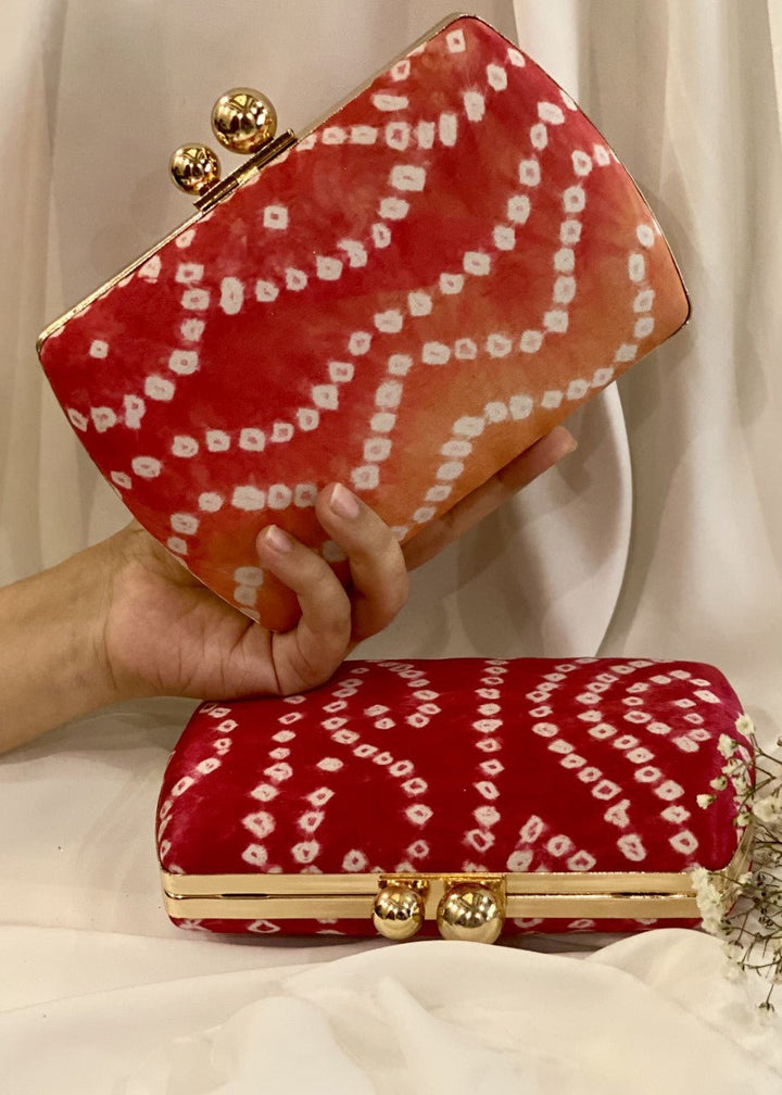 Rabbiya Bags- Silk Chundri Clutch – Bagallery