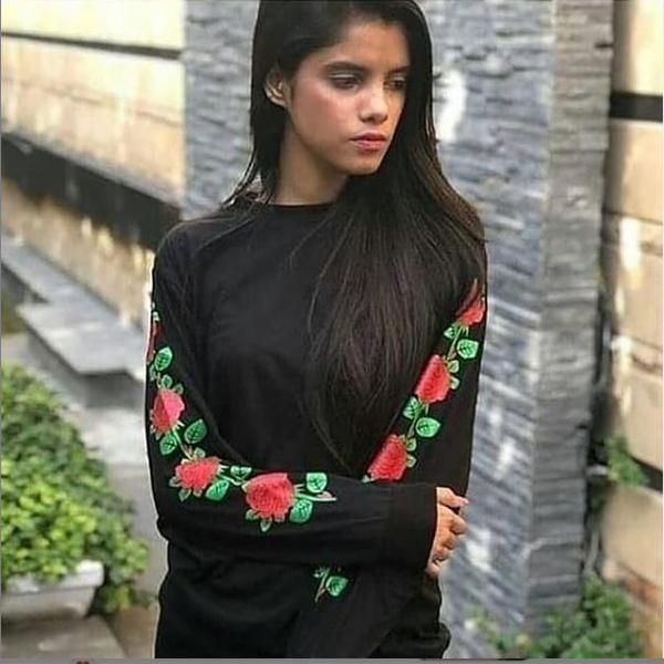 Emerce- Flower Printed Full Sleeves T Shirt Black