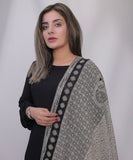 Bagallery Exclusive Acro-wool Shawl Black Jaal