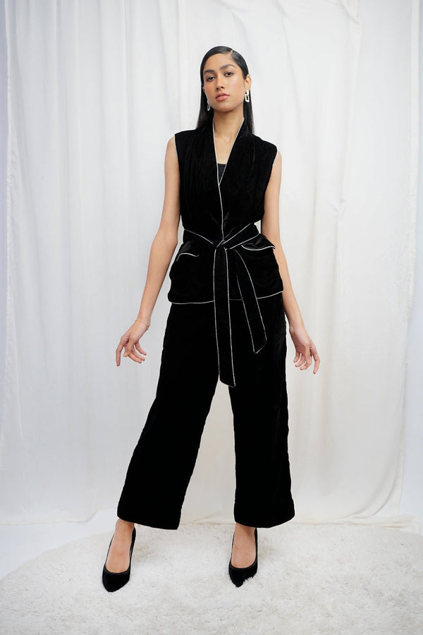 VYBE - waistcoat with belt- black