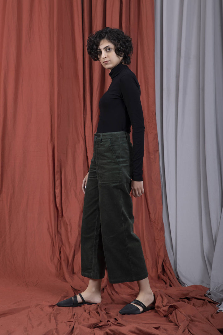 Sapphire Corduroy Pants Green