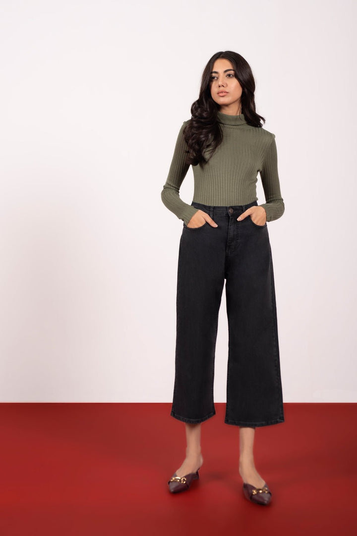 Sapphire Cropped Wide-Leg Jeans