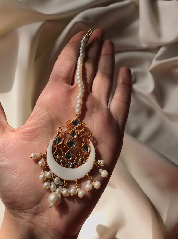 House Of Jewel- Intricate White Kundan  Teeka