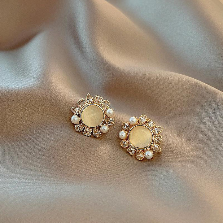 SSK Beauty- Zircon Studs