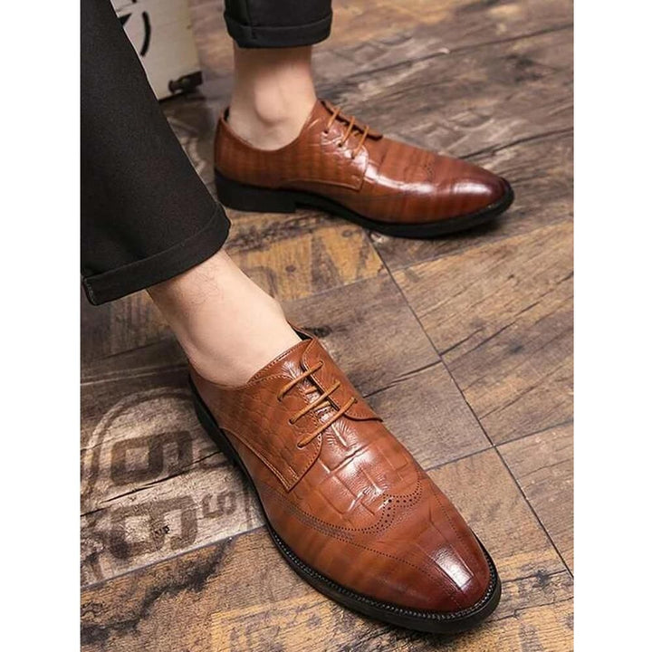 Shein- Simple front lace-up dress shoes for men-Brown