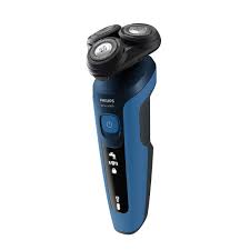 Philips Shaver Series 5000 brings comfort to your morning routine. The shaver is intuitive to use thanks to the fully flexible head and its ergonomic grip. With One-touch open, it can be easily cleaned in a few seconds