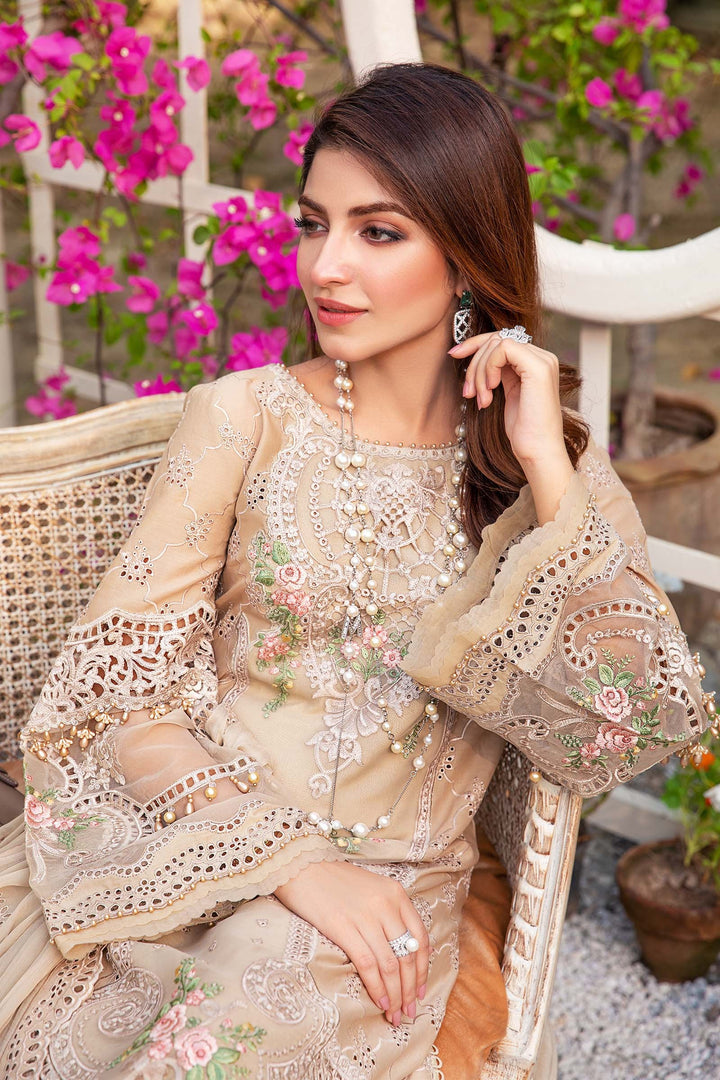 Maria B- Lawn 3 piece Unstitched Suit- D6