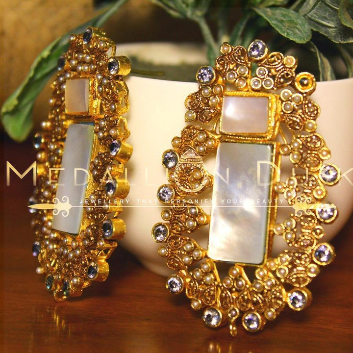 Medallion Dusk- Gold Splash Earrings (2)