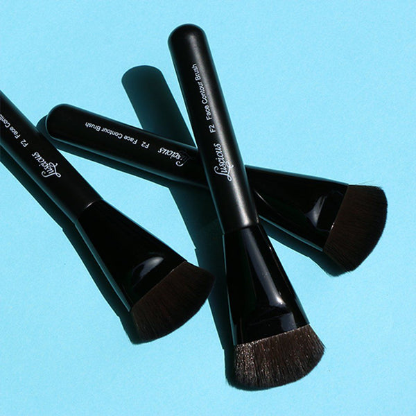 Luscious Cosmetics- Pro Face Contour Brush