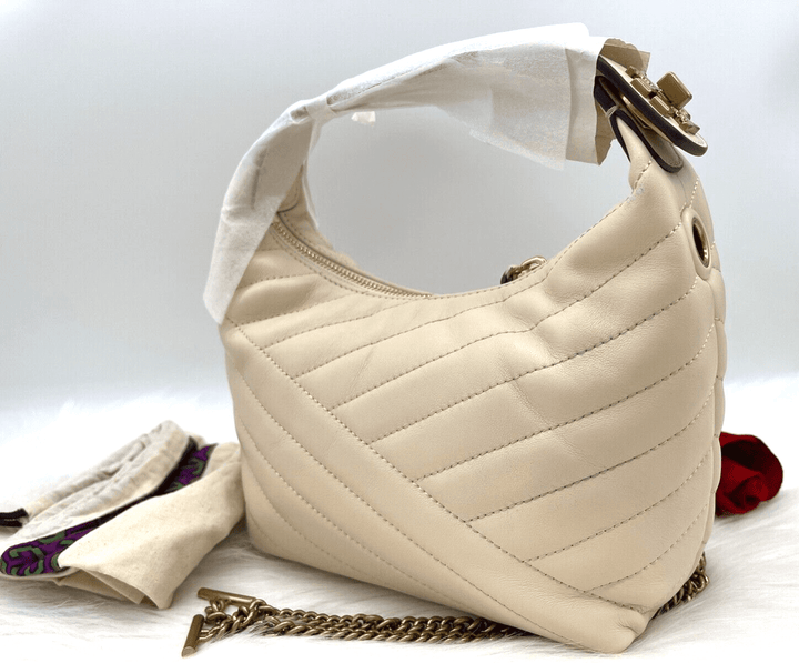 Tory Burch Kira Chevron Half moon bag New cream/Rolled gold