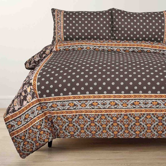 Gul Ahmed Sozni T200 Quilt Cover Set Bagallery